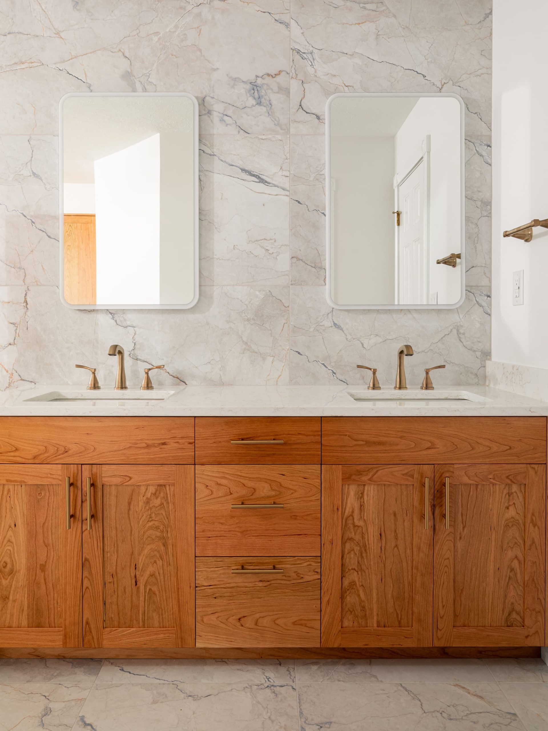 bathroom vanity
